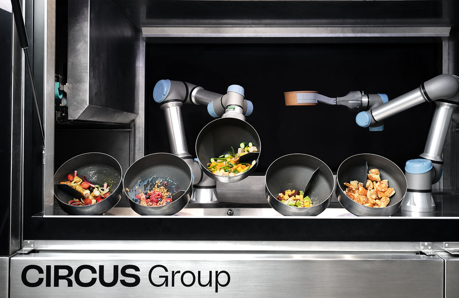From ingredient loading to cooking and serving, every step is managed by intelligent systems that ensure quality, hygiene, and consistency.