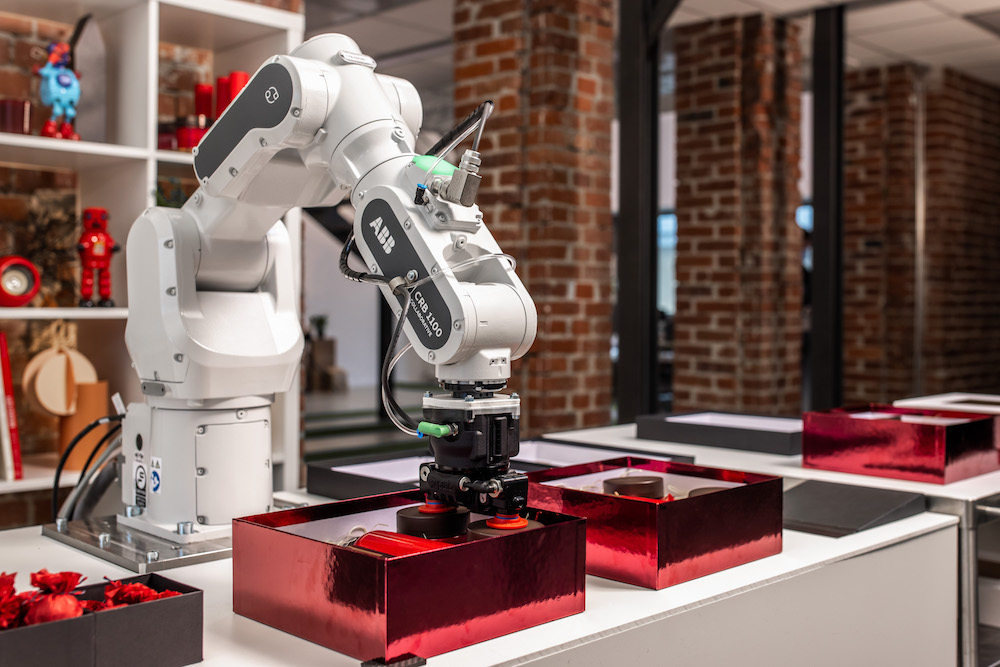 ABB collaborative robots support flexible assembly, precision handling, and safe human-robot collaboration.